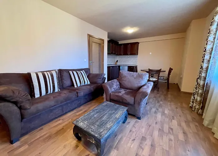 Private Next To Bellevue * Μπάνσκο