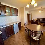 Апартаменты Private Next To Bellevue Банско